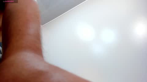 sophieharris__ online show from 27, 1, 2025