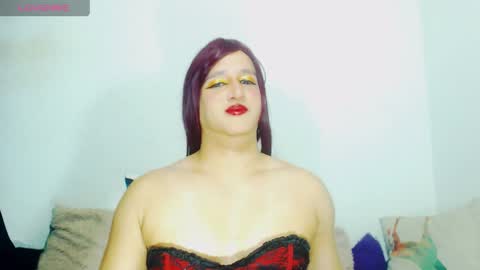 Snapshot of sophiehillsxo chatting on 31, 5, 2026 sophiehillsxo online show from 31, 5, 2026