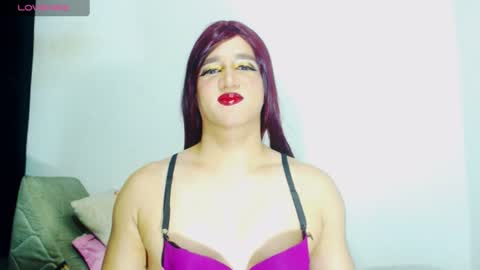 Snapshot of sophiehillsxo chatting on 13, 6, 2026 sophiehillsxo online show from 13, 6, 2026
