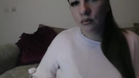 sophieluxe online show from 7, 1, 2026