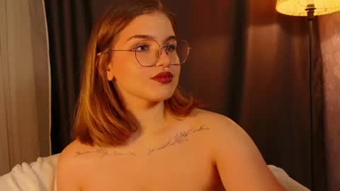 Sophie online show from 4, 7, 2026