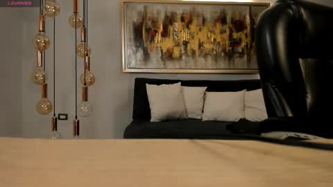 Sophie  Palmer online show from 23, 2, 2026