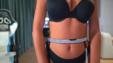       online show from 23, 10, 2025