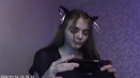 Sophie and my bestie Mandy    online show from 15, 1, 2025