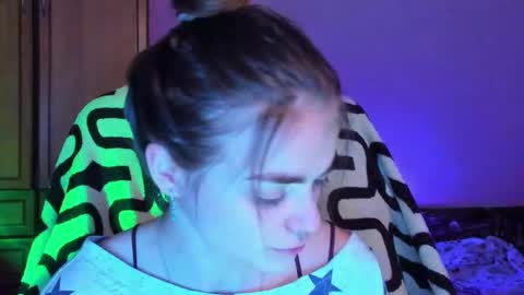 Sophie and my bestie Mandy    online show from 9, 1, 2026