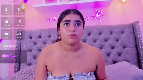 Sophii  online show from 4, 11, 2025