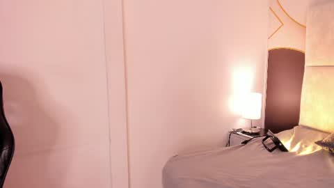 Snapshot of sophiie_rosee chatting on 23, 6, 2026 sophiie_rosee online show from 23, 6, 2026