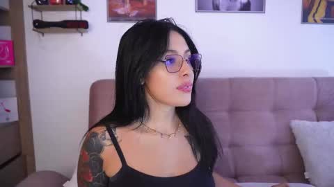 Sophiie online show from 13, 12, 2025