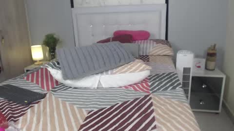 Sofia  online show from 31, 1, 2025