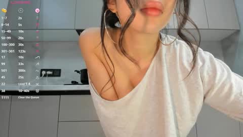 Mia online show from 19, 2, 2026