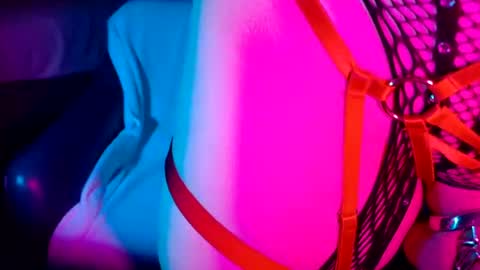 soundingslutslave online show from 24, 6, 2026
