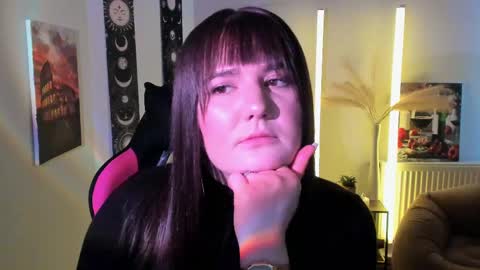 Snapshot of sour_cherry_ chatting on 2, 5, 2026 Jennie online show from 2, 5, 2026