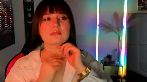 Snapshot of sour_cherry_ chatting on 14, 5, 2026 Jennie online show from 14, 5, 2026