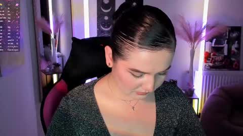 Snapshot of sour_cherry_ chatting on 15, 5, 2026 Jennie online show from 15, 5, 2026