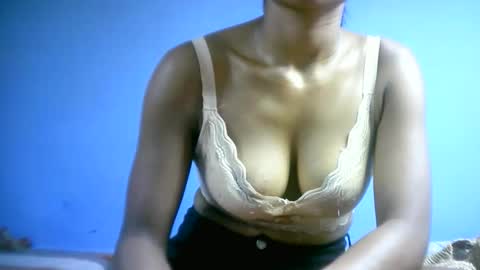 sourayaa online show from 5, 3, 2026