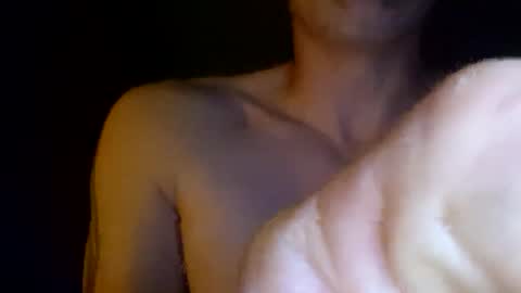 Snapshot of southboy2410 chatting on 5, 10, 2025 southboy2410 online show from 5, 10, 2025