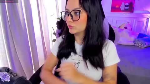 Lili online show from 12, 9, 2025