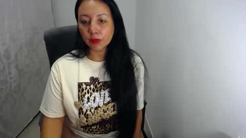 Snapshot of soyelena46 chatting on 18, 5, 2026 soy Elena online show from 18, 5, 2026
