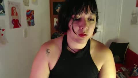Snapshot of soynanabela chatting on 17, 9, 2025 Nana Bela  online show from 17, 9, 2025