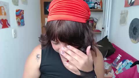 Snapshot of soynanabela chatting on 7, 10, 2025 Nana Bela  online show from 7, 10, 2025