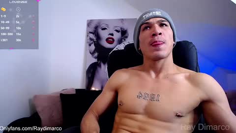 Snapshot of soyraydimarco_ chatting on 5, 12, 2024 RayDimarco  independent model online show from 5, 12, 2024