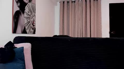 Snapshot of soyraydimarco_ chatting on 6, 10, 2025 RayDimarco  independent model online show from 6, 10, 2025