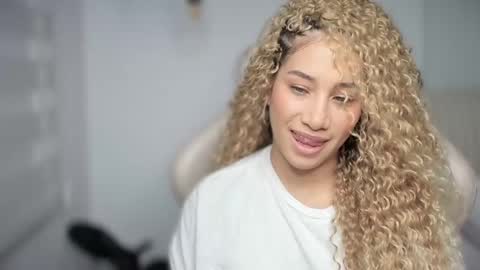 brisa  s online show from 9, 2, 2025