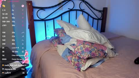 Snapshot of soyvane chatting on 2, 2, 2025 VANESSA online show from 2, 2, 2025