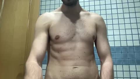 Snapshot of spainmenhot69 chatting on 21, 4, 2026 spainmenhot69 online show from 21, 4, 2026