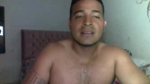 Snapshot of spartacus2025 chatting on 7, 4, 2026 spartacus2025 online show from 7, 4, 2026