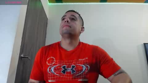 Snapshot of spartacus_cam chatting on 21, 1, 2025     online show from 21, 1, 2025