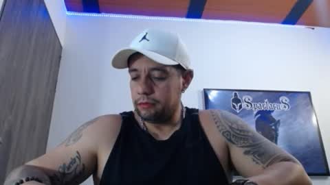 Snapshot of spartacus_cam chatting on 24, 9, 2025     online show from 24, 9, 2025