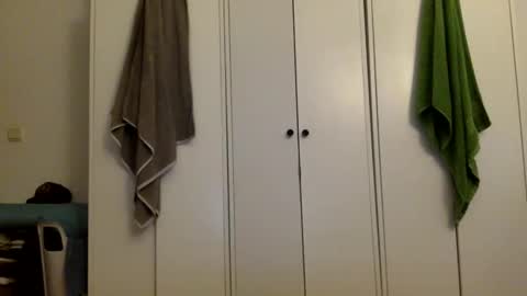 Snapshot of spaziodrumon chatting on 1, 12, 2025 spaziodrumon online show from 1, 12, 2025