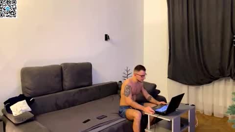 Snapshot of speed_god chatting on 4, 2, 2026 Alex online show from 4, 2, 2026