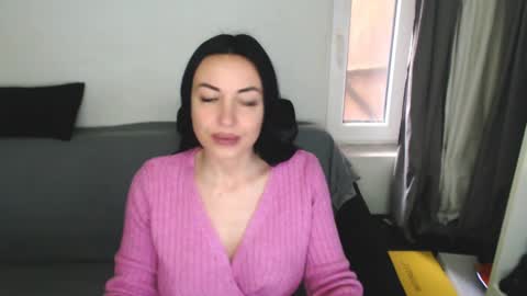 Snapshot of spicemint chatting on 2, 4, 2026 Carla online show from 2, 4, 2026