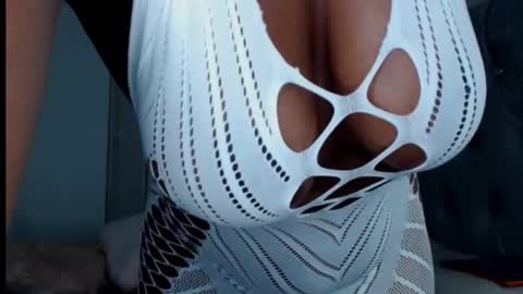 Im Angela  online show from 22, 3, 2026