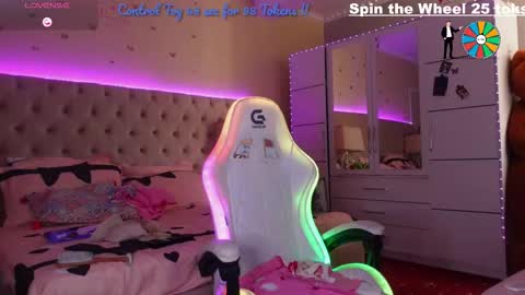 Alicia online show from 17, 10, 2025