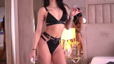 spicyleyla online show from 28, 4, 2026