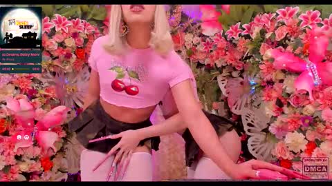 Snapshot of spicysluts chatting on 24, 9, 2025  Alison  Sharon  online show from 24, 9, 2025