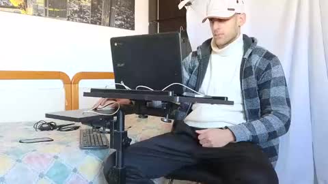 Marco. When Im offline you can view premium content in bio online show from 10, 2, 2025