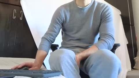 Marco. When Im offline you can view premium content in bio online show from 7, 10, 2025