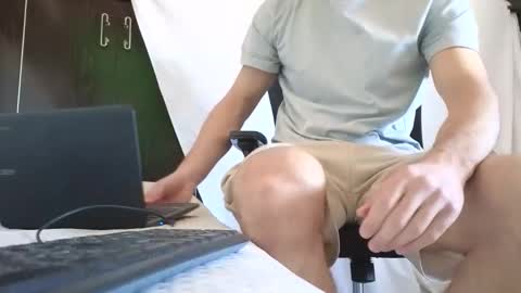 Marco. When Im offline you can view premium content in bio online show from 13, 10, 2025