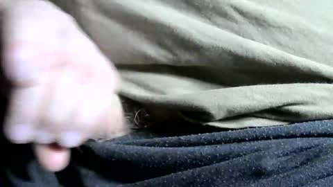 Snapshot of splitter60 chatting on 24, 12, 2024 splitter60 online show from 24, 12, 2024