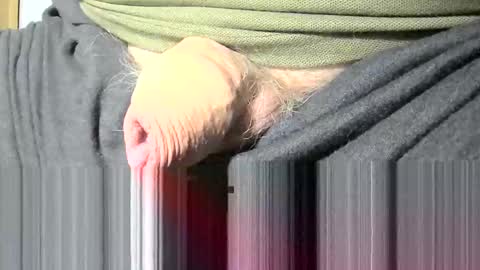 Snapshot of splitter60 chatting on 28, 12, 2024 splitter60 online show from 28, 12, 2024