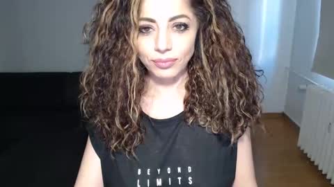 Doll online show from 27, 1, 2025