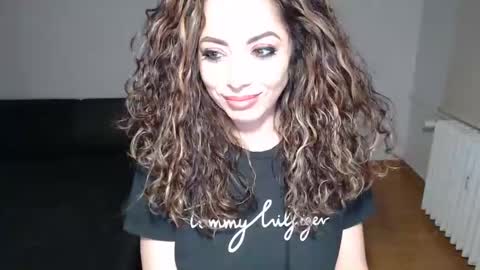 Doll online show from 3, 3, 2025