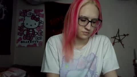 Snapshot of spoiledprincess4 chatting on 8, 11, 2025 spoiledprincess4 online show from 8, 11, 2025