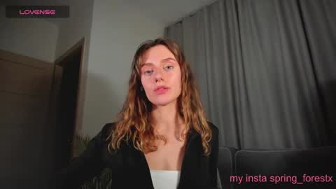 Lilly  online Monday - Friday ask time in pm online show from 27, 2, 2025