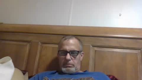 Snapshot of springer007 chatting on 17, 3, 2026 Jsmitty and she so sexy online show from 17, 3, 2026