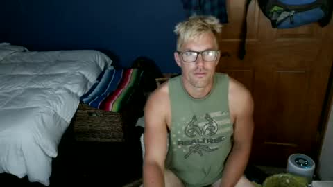 Snapshot of spun_redneck chatting on 5, 7, 2026 Spun Redneck online show from 5, 7, 2026